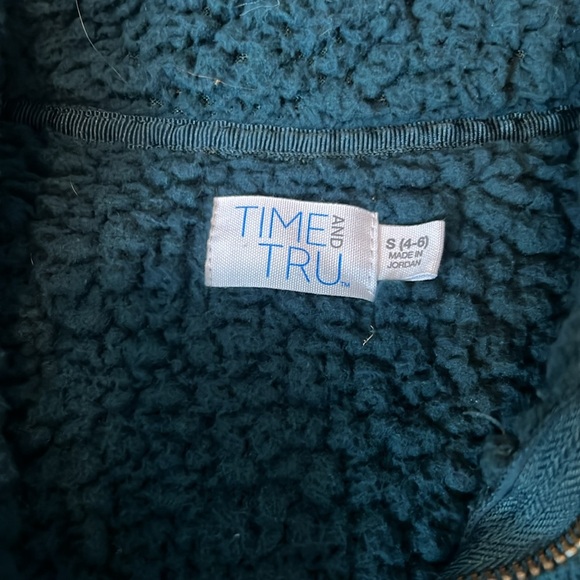 Sweater - Picture 3 of 3